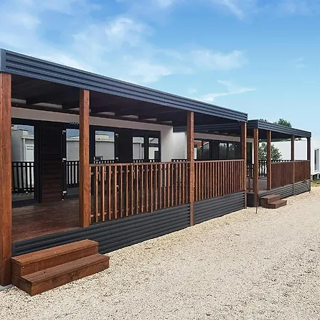 Gorgeous In * Privlaka (Zadar)